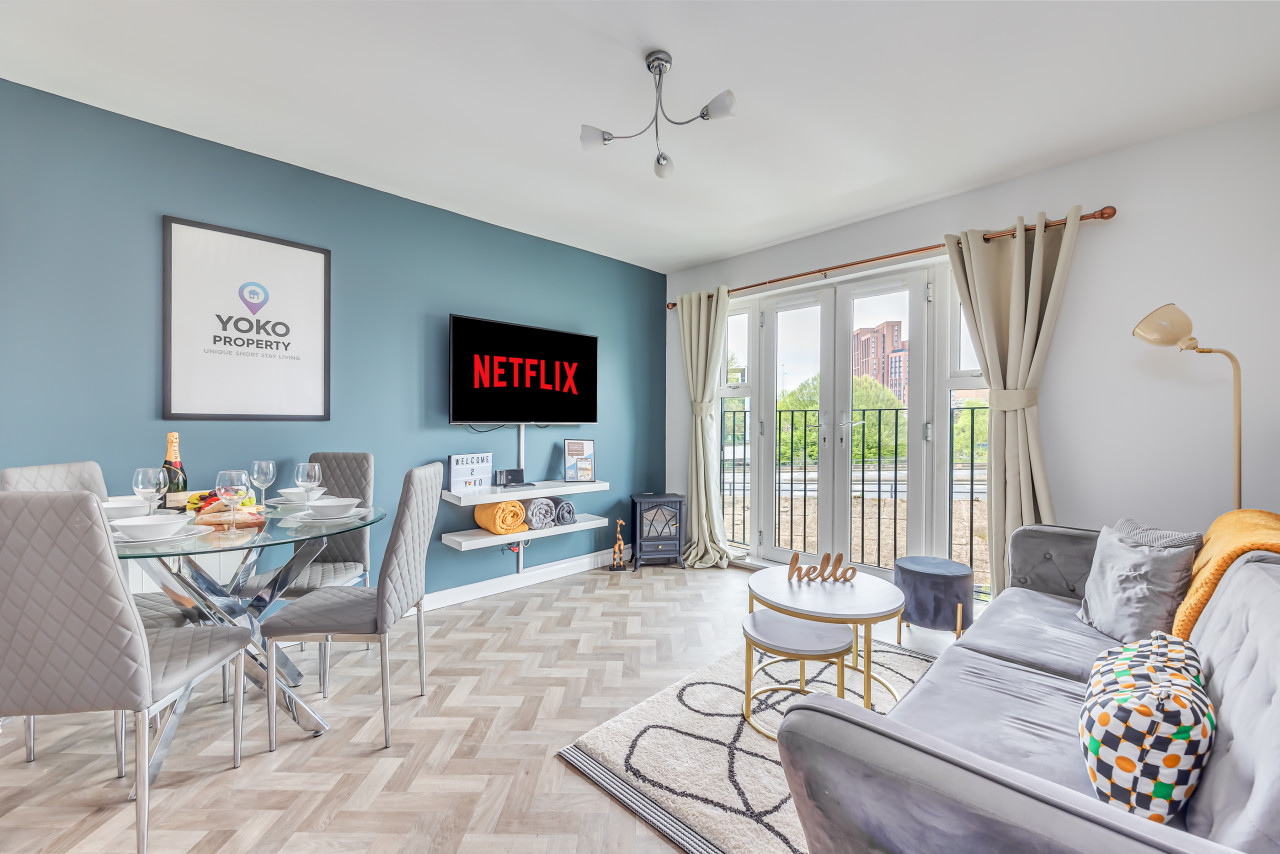 City Centre Apartment • Free Parking • Smart TV • Fast WiFI • Self-Check-In in Conisbrough Keep - Property image 10 - VivreStays