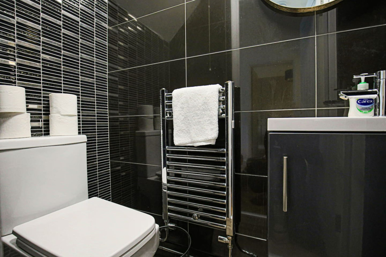 Grace House • City Centre • Driveway Parking • Pool Table • Sky TV • Fast Wifi in 36 Grace Avenue - Property image 20 - VivreStays
