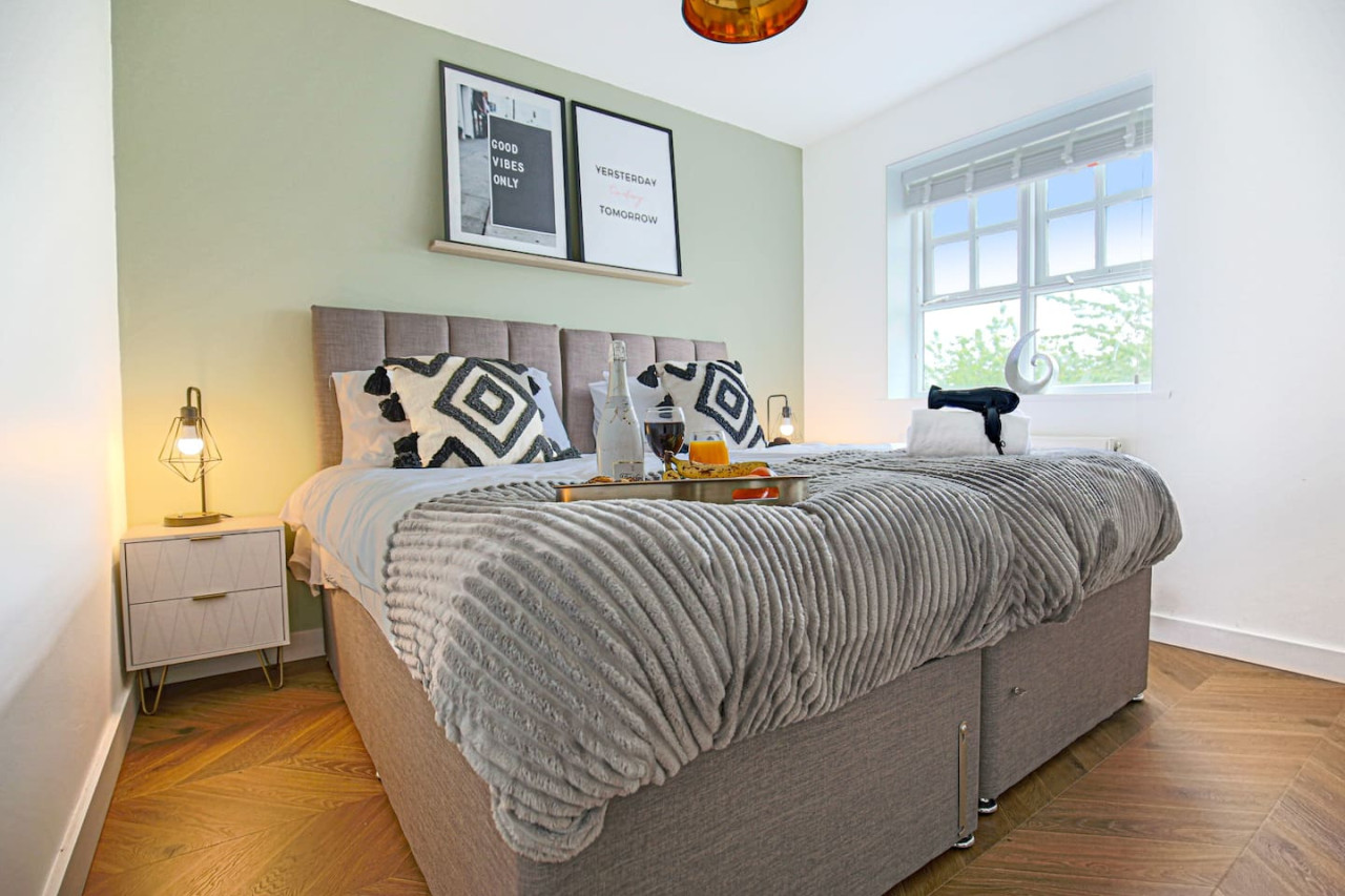 Grace House • City Centre • Driveway Parking • Pool Table • Sky TV • Fast Wifi in 36 Grace Avenue - Property image 15 - VivreStays