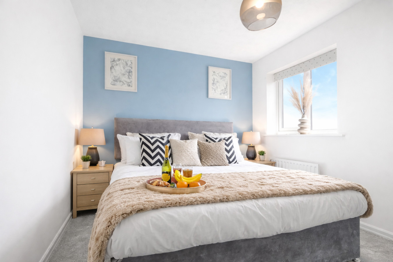 Detached House • Driveway Parking • Fast WiFi • Smart TV • Self-Check-In in 30 Lullingstone Drive - Property image 7 - VivreStays