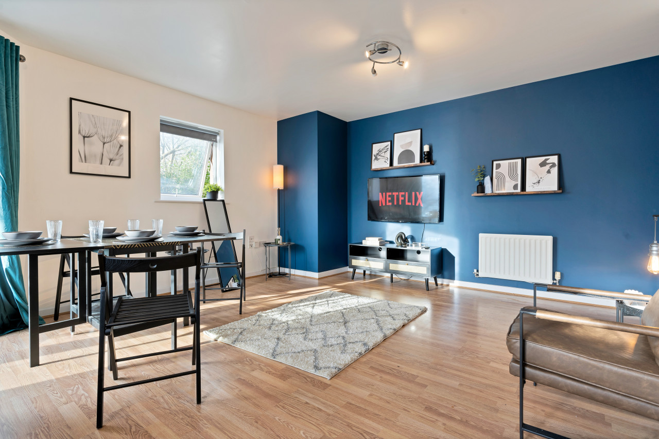 Stylish Apartment In City Centre W/ Free Parking - 첼름스퍼드