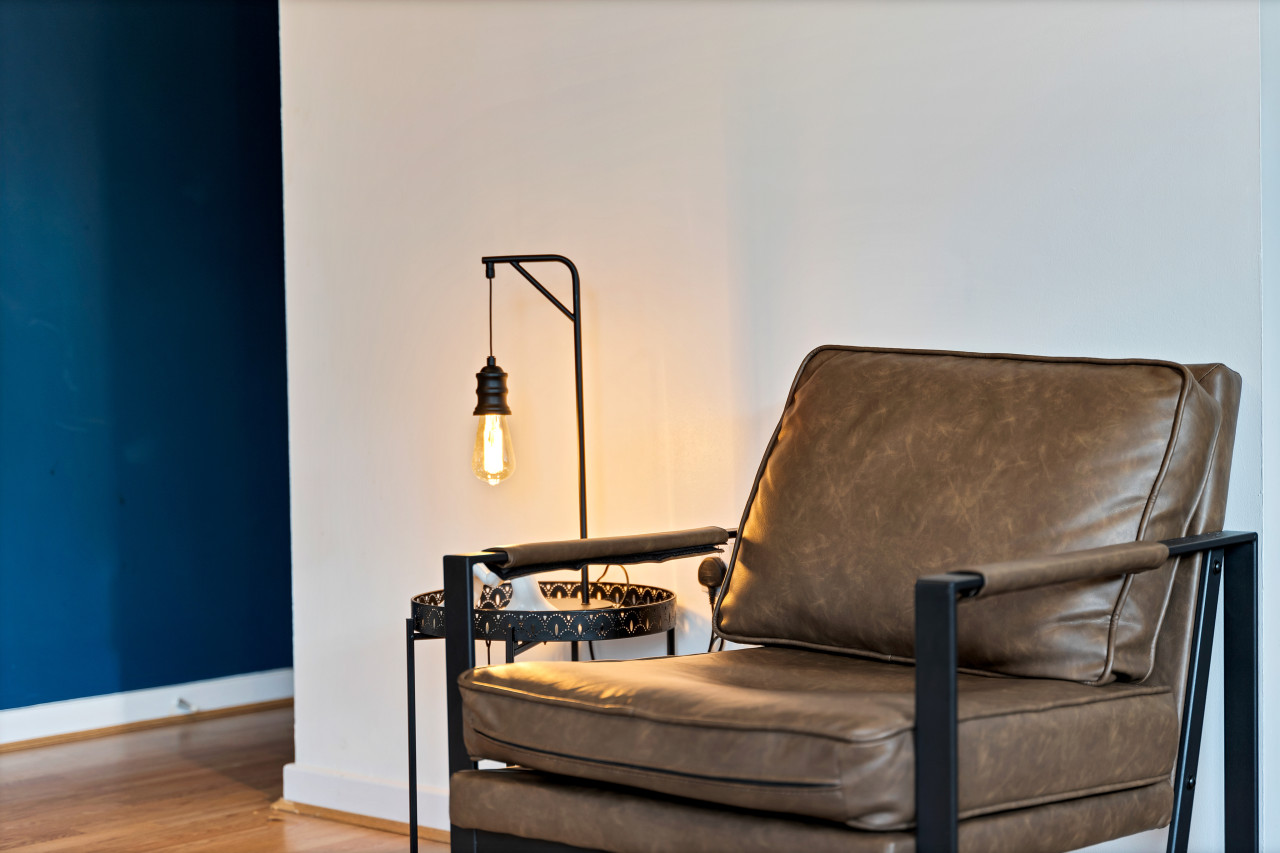 Stylish Apartment in City Centre w/ Free Parking in 9 Wicks Place - Property image 19 - VivreStays