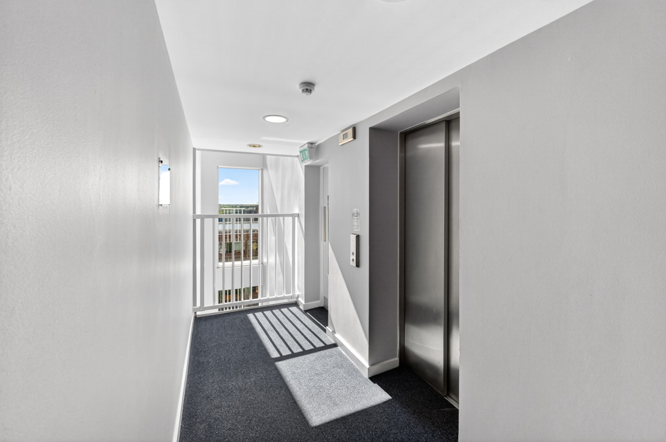 Beautiful Flat @ The Hub • City Centre • Free Parking • Sky TV in 503 Witan Gate - Property image 21 - VivreStays
