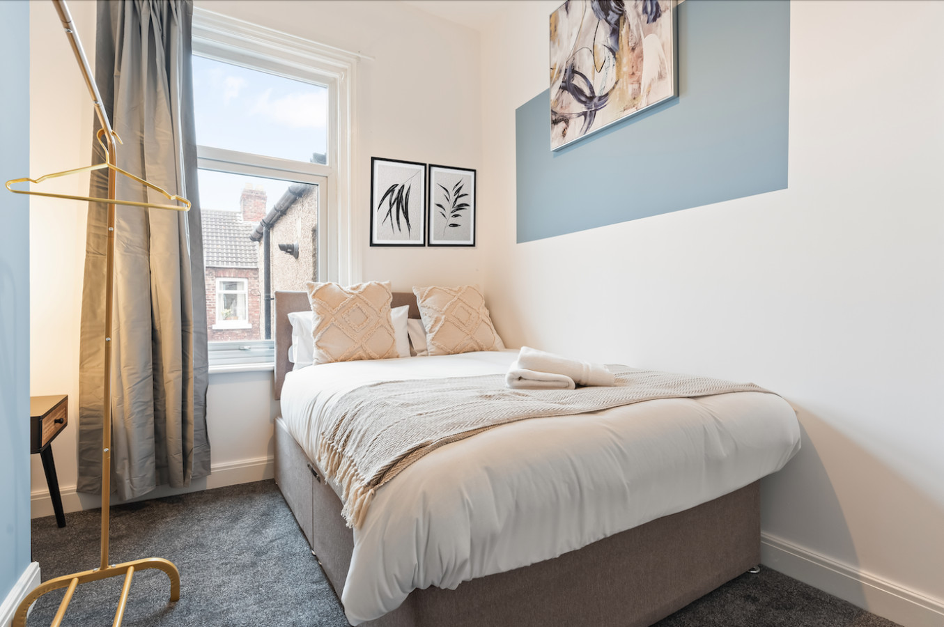 Charming House • Town Centre • Free Parking • Fast WiFI in 17 Herschell Street - Property image 9 - VivreStays