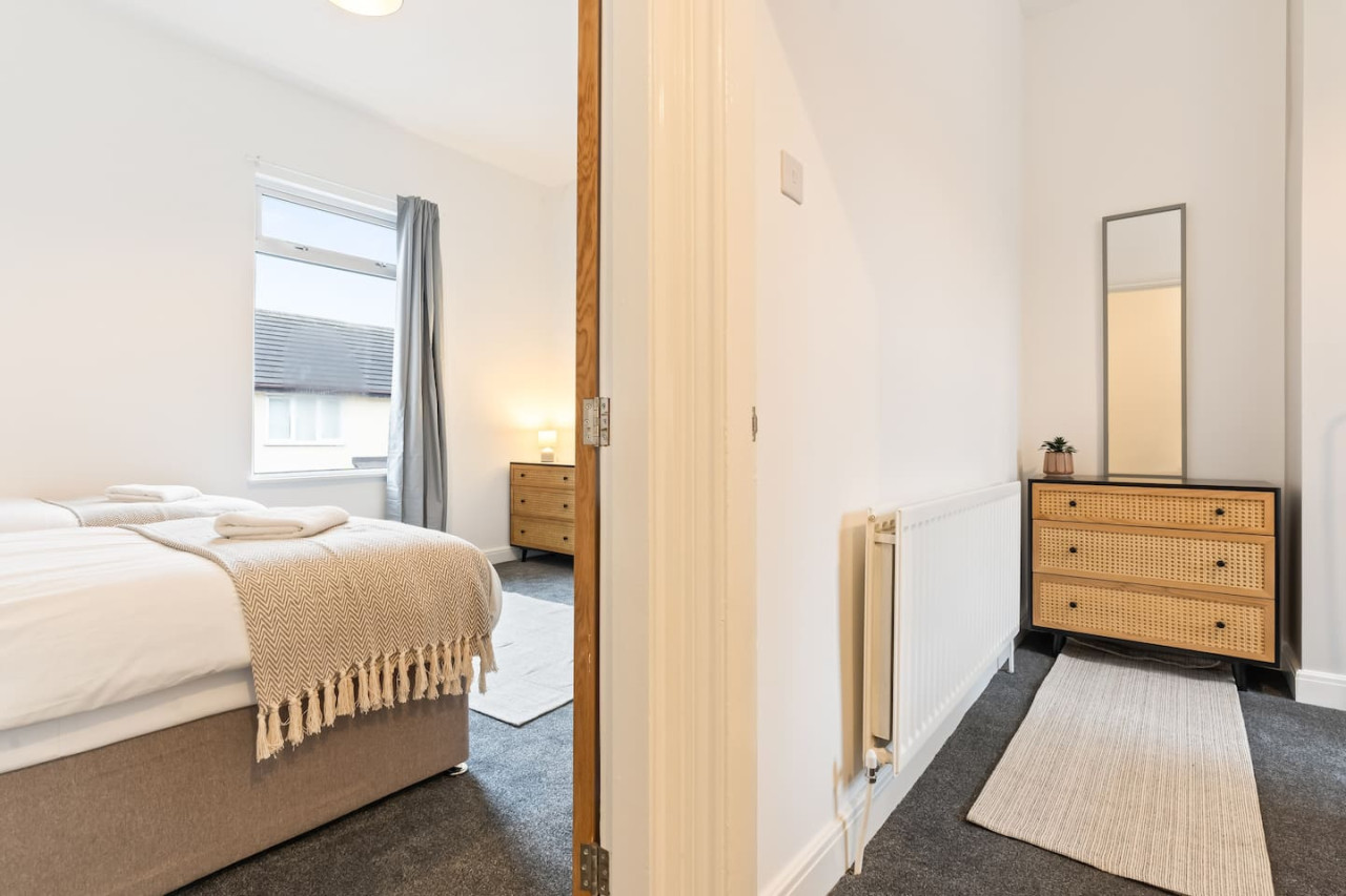 Charming House • Town Centre • Free Parking • Fast WiFI in 17 Herschell Street - Property image 5 - VivreStays