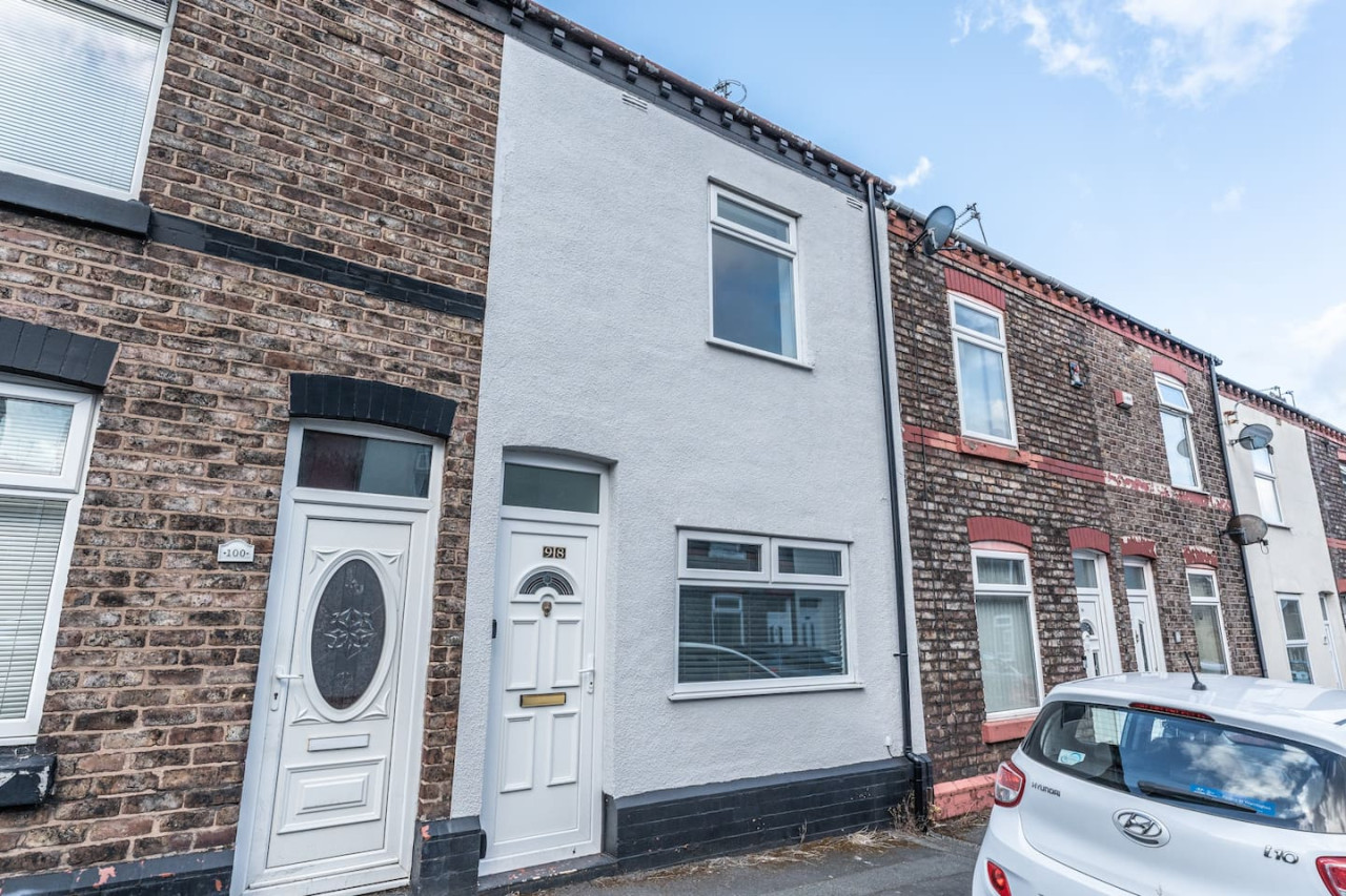 Charming House • Sleeps 5 • Free Parking • Fast Wifi • Self-Check-In in 98 Foster Street - Property image 25 - VivreStays