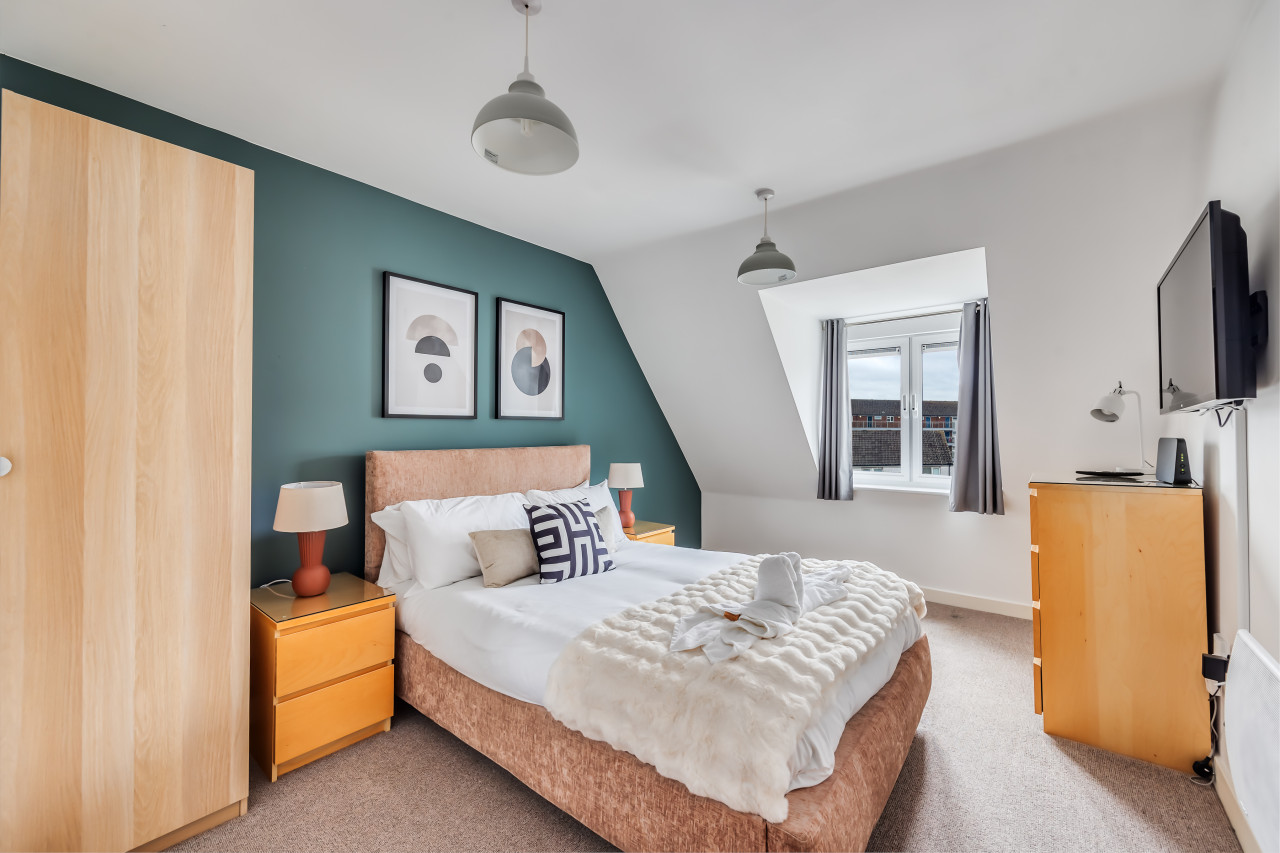 Executive Apartment in City Centre • Fast Wifi • Smart TV • Access to Communal Gym and Terrace in Delta House, St Andrews Street, Northampton, NN1 2HA - Property image 2 - VivreStays