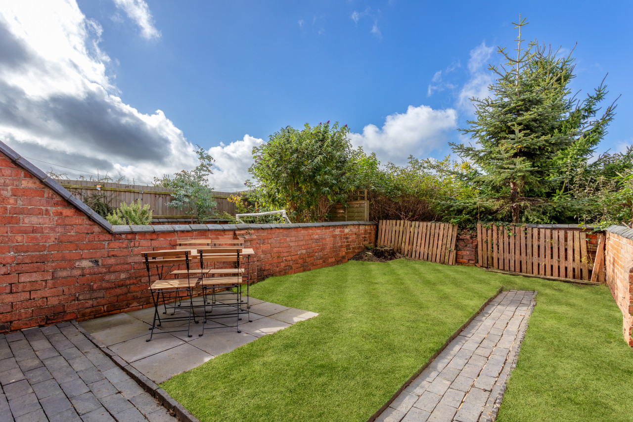 Beautiful House • Sleeps 7 • City Centre • Free Parking • Virgin TV • Fast Wifi • Self-Check-In in 89 Lutterworth Road - Property image 19 - VivreStays