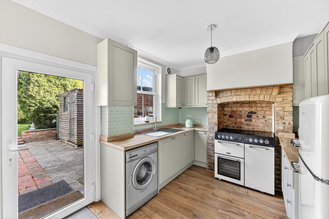 West Street House • Free Parking • Fast Wifi • Smart TV in 34 West Street - Property image 12 - VivreStays