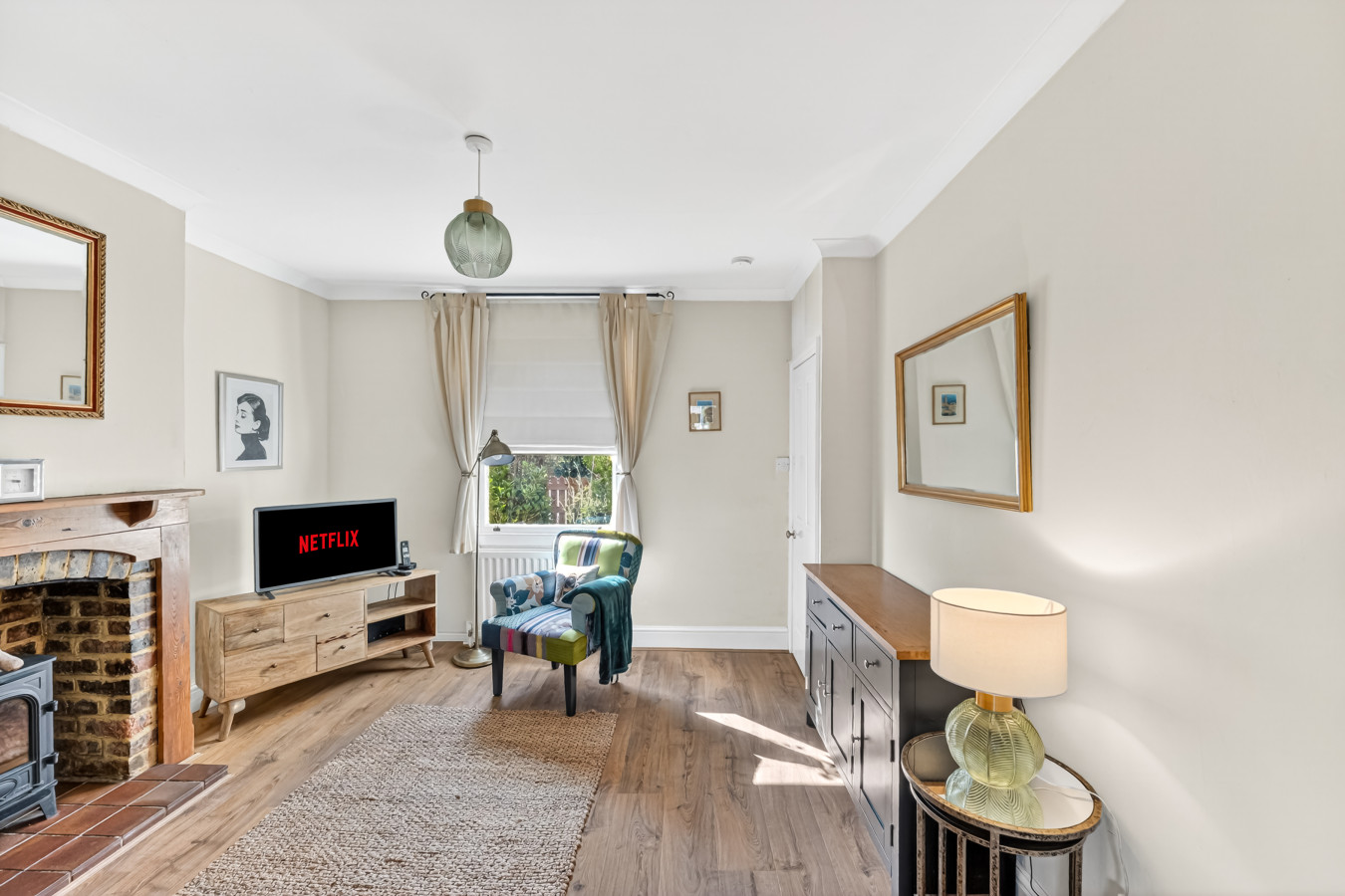 West Street House • Free Parking • Fast Wifi • Smart TV in 34 West Street - Property image 3 - VivreStays