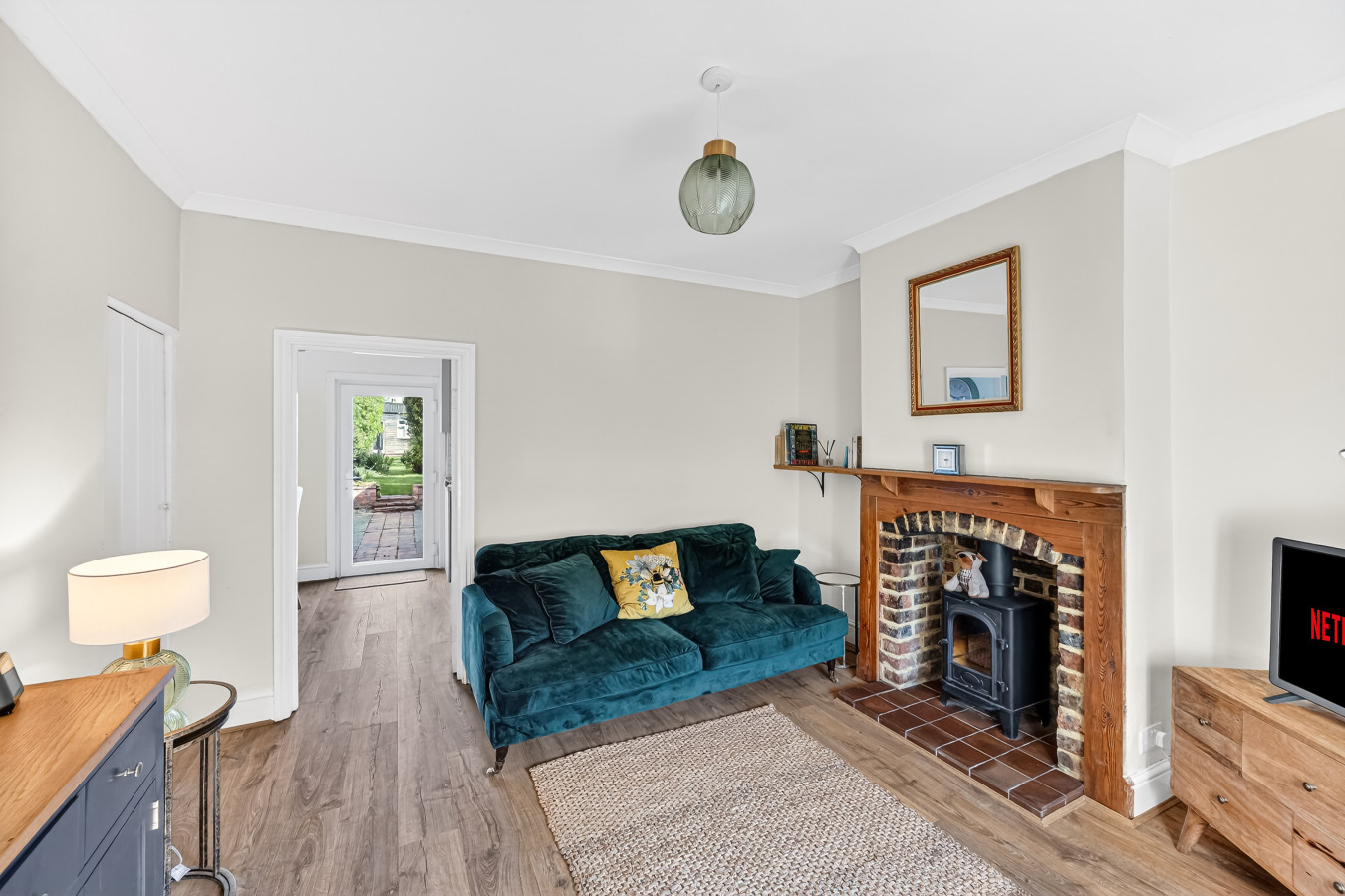 West Street House • Free Parking • Fast Wifi • Smart TV in 34 West Street - Property image 4 - VivreStays