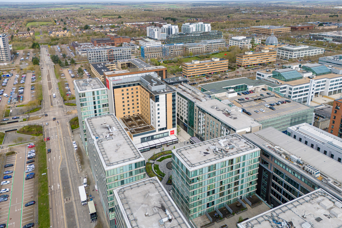 Chelsea Apartment @ The Hub • City Views • Free Parking • Sky TV • Fast Wifi in Chelsea House, 599 Witan Gate 73 Chelsea House - Property image 24 - VivreStays