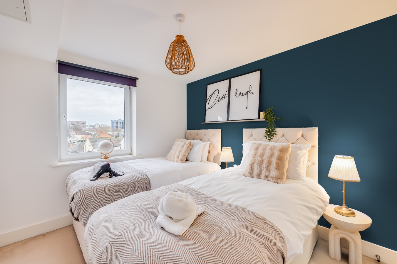 Charming Apartment • Balcony • Parking • Fast Wifi • Smart TV in 75 Princes Way - Property image 7 - VivreStays