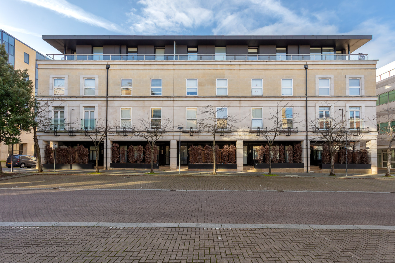 Stunning Penthouse • City Centre • Balcony • Aircon • Private Parking in 258 Upper Fourth Street Flat 8 - Property image 26 - VivreStays