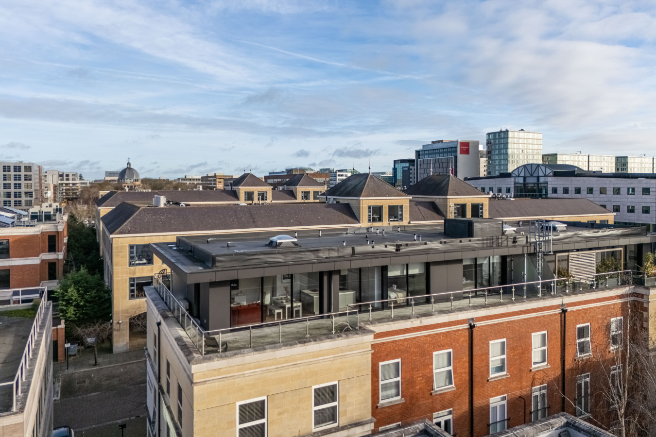Stunning Penthouse • City Centre • Balcony • Aircon • Private Parking in 258 Upper Fourth Street Flat 8 - Property image 23 - VivreStays