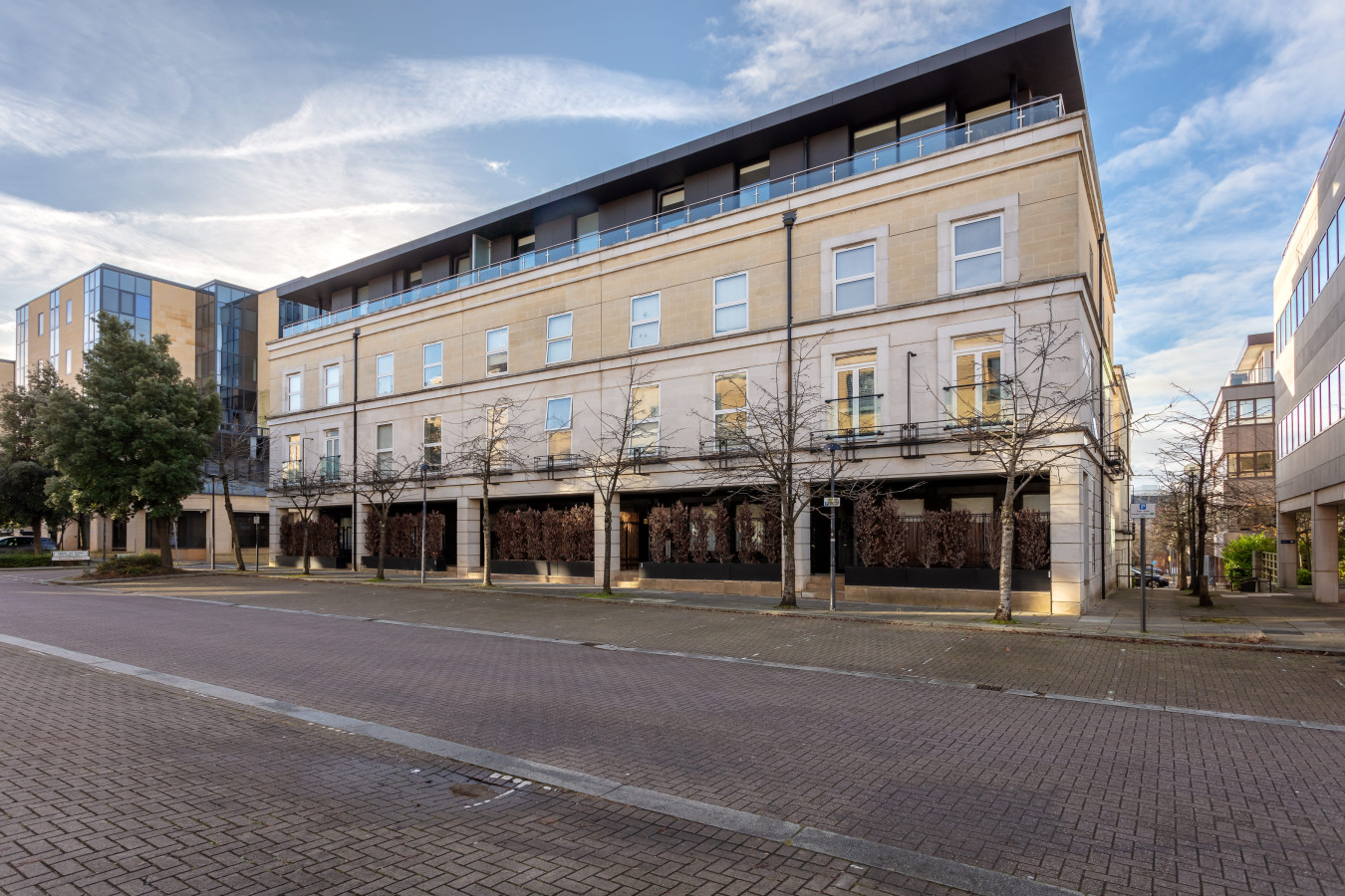 Stunning Penthouse • City Centre • Balcony • Aircon • Private Parking in 258 Upper Fourth Street Flat 8 - Property image 25 - VivreStays