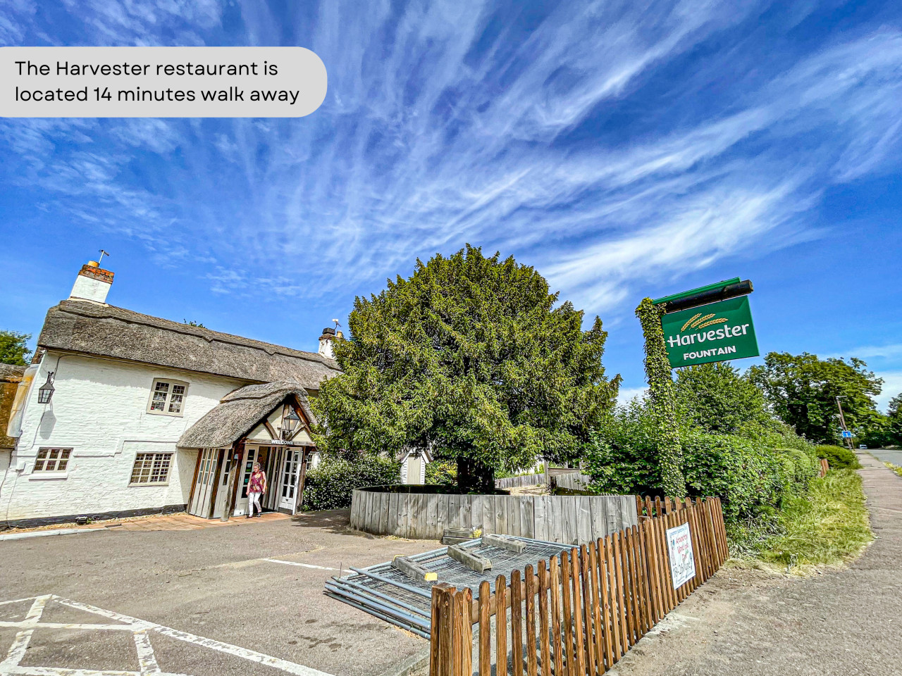 Shenley House • Close to City Centre • Driveway Parking • Workspace • Smart TVs • Self-Check-In in 6 Nathanial Close - Property image 29 - VivreStays