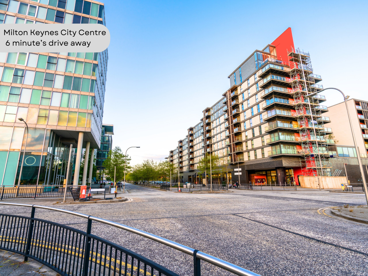 Shenley House • Close to City Centre • Driveway Parking • Workspace • Smart TVs • Self-Check-In in 6 Nathanial Close - Property image 31 - VivreStays