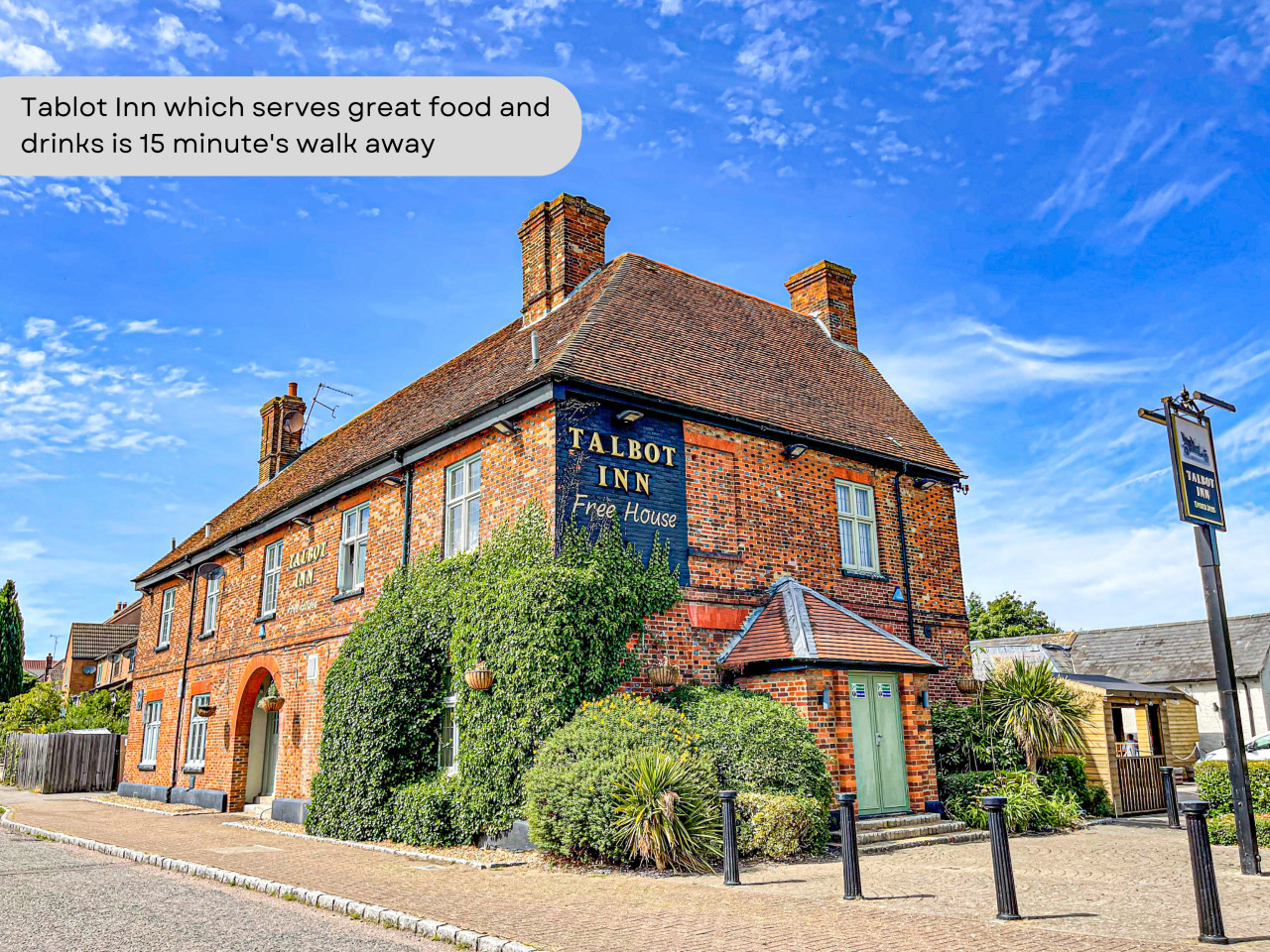 Shenley House • Close to City Centre • Driveway Parking • Workspace • Smart TVs • Self-Check-In in 6 Nathanial Close - Property image 30 - VivreStays