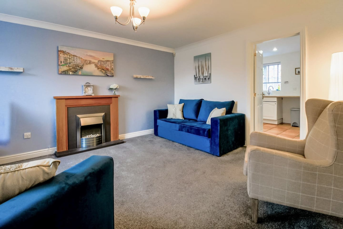Grange House • Sleeps 6 • Driveway Parking • Sky TV • Fast WiFi • Self-Check-In in 17 Great Ground Walk - Property image 15 - VivreStays