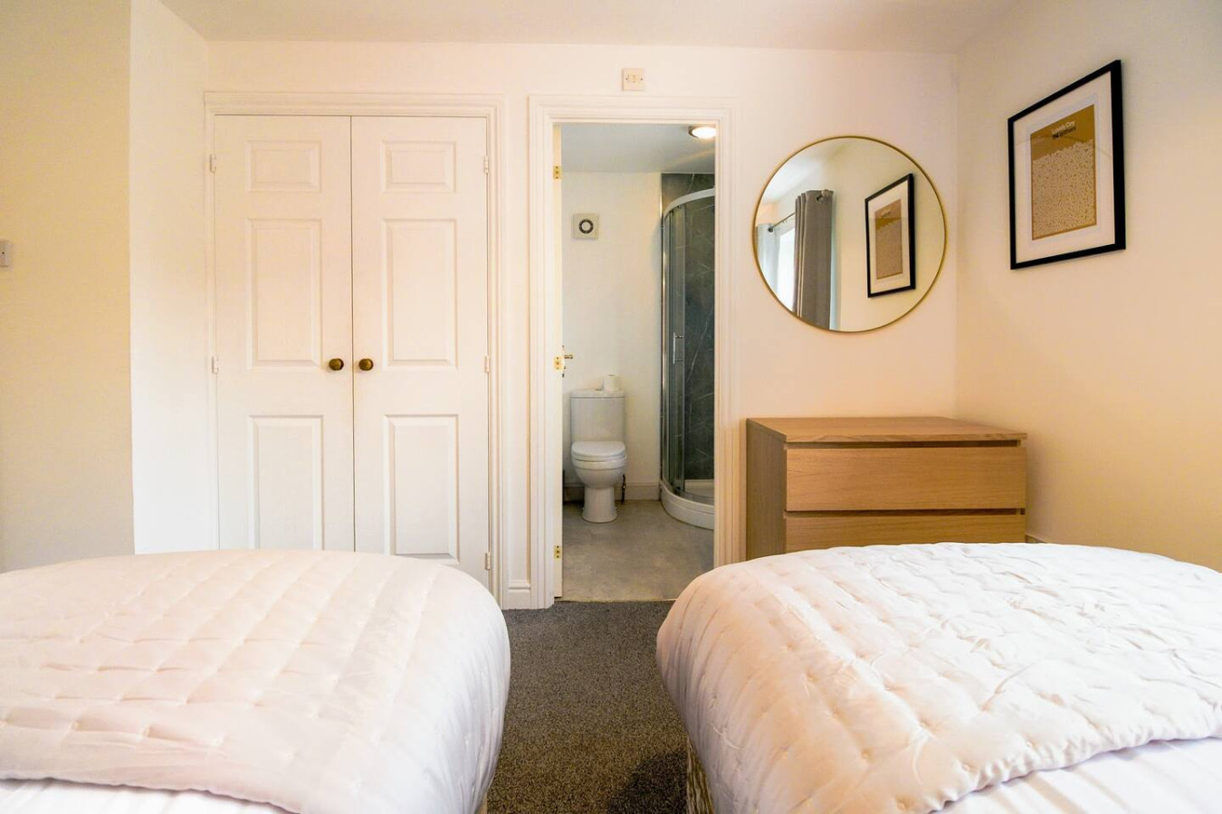 Grange House • Sleeps 6 • Driveway Parking • Sky TV • Fast WiFi • Self-Check-In in 17 Great Ground Walk - Property image 5 - VivreStays