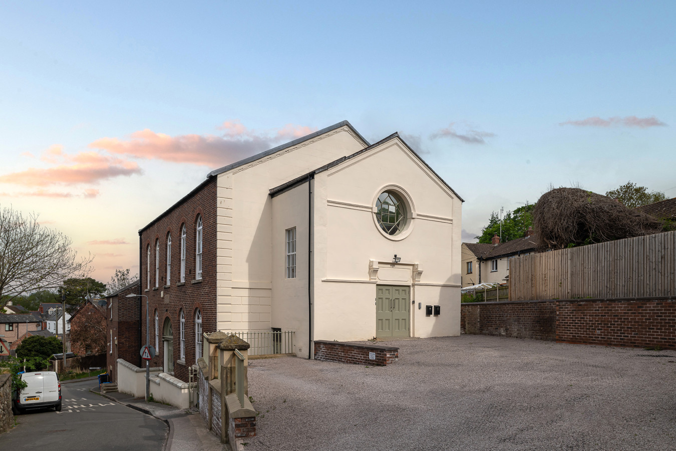 Beautiful Flat • Converted Chapel • Free Parking in Gemid Street Apartment 5 - Property image 25 - VivreStays