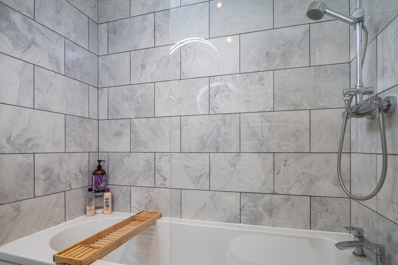 Beautiful Flat • Converted Chapel • Free Parking in Gemid Street Apartment 5 - Property image 6 - VivreStays