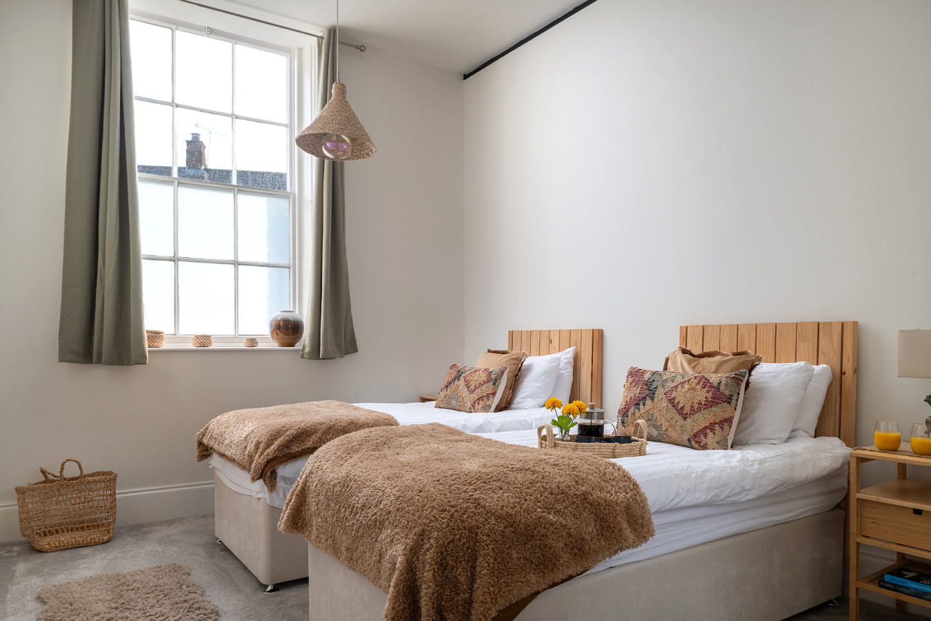 Beautiful Flat • Converted Chapel • Free Parking in Gemid Street Apartment 5 - Property image 7 - VivreStays