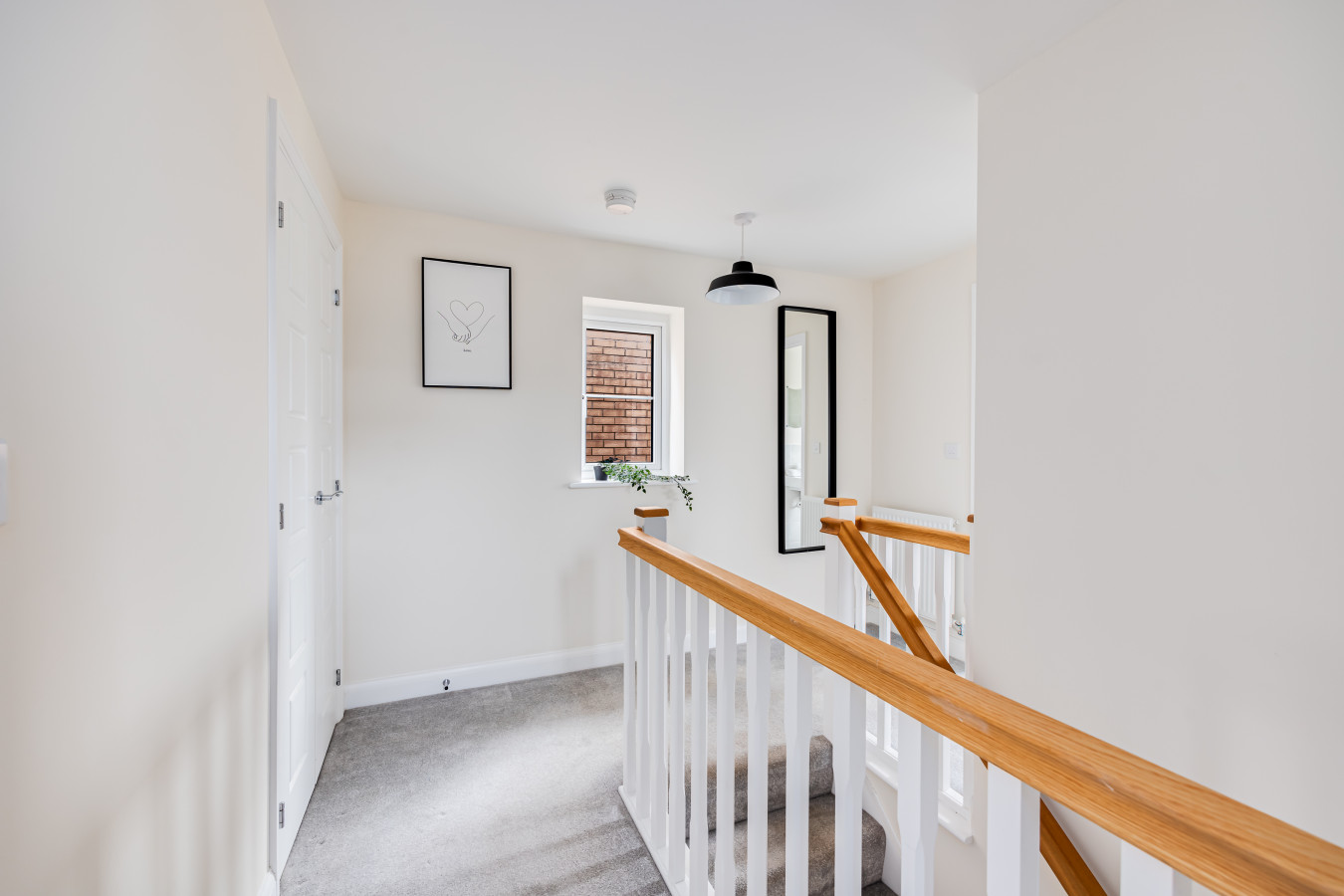 Detached House • Driveway Parking • Fast WiFi • SmartTV in 3 Triumph Way - Property image 17 - VivreStays