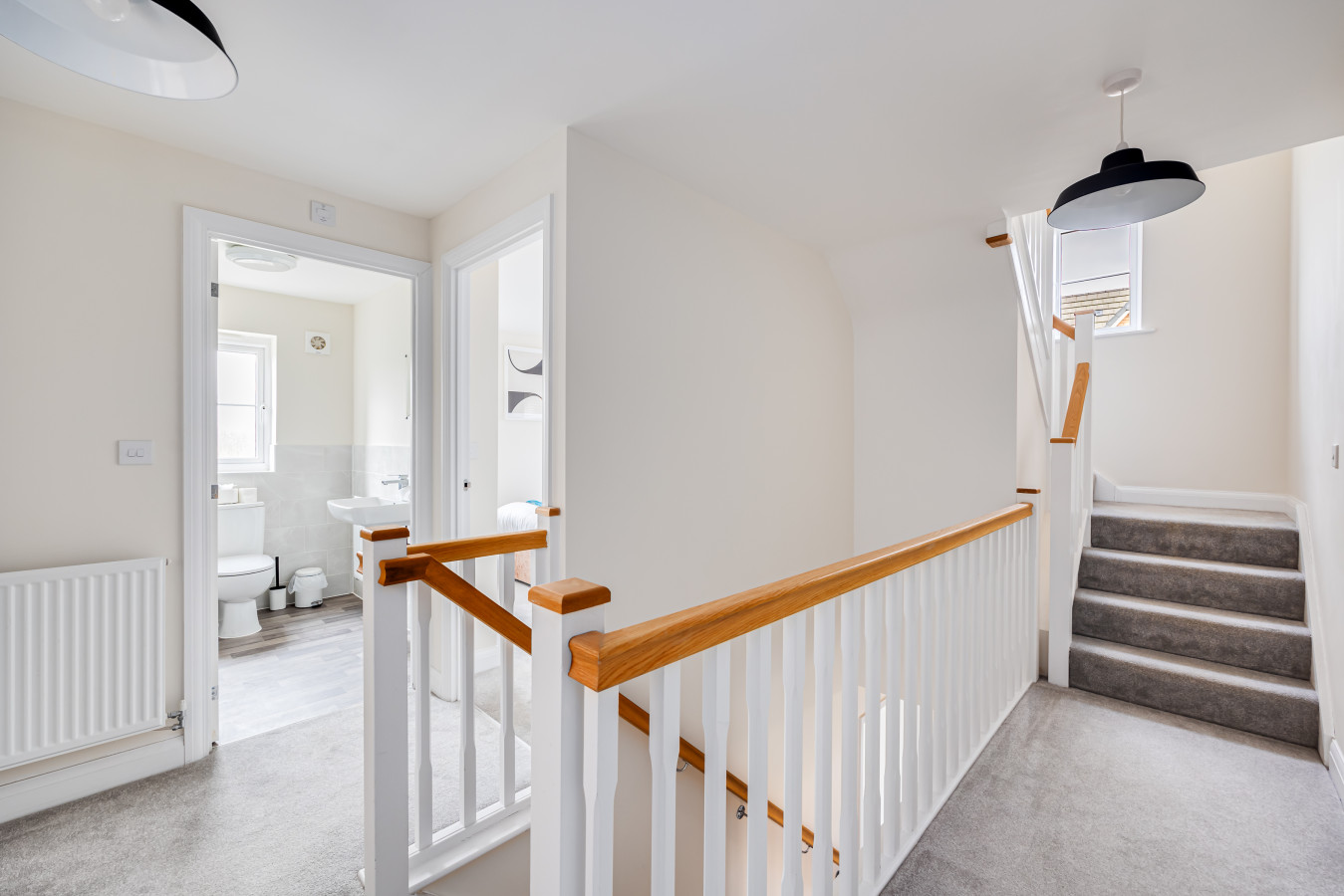 Detached House • Driveway Parking • Fast WiFi • SmartTV in 3 Triumph Way - Property image 18 - VivreStays