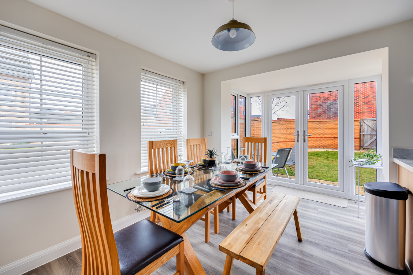 Detached House • Driveway Parking • Fast WiFi • SmartTV in 3 Triumph Way - Property image 29 - VivreStays