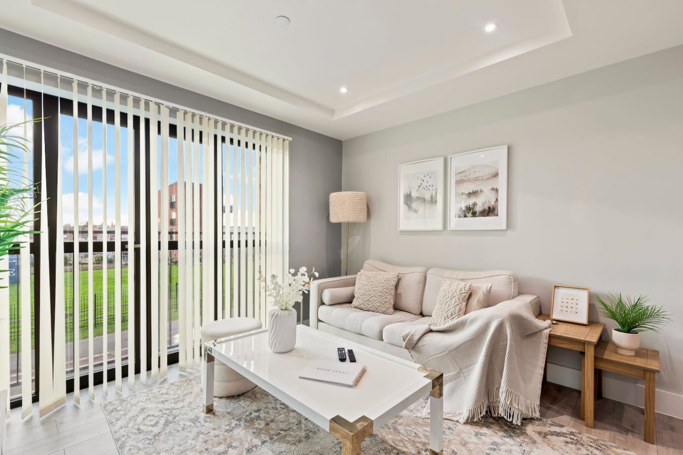 Stunning Apartment • City Centre • Self-Check-In • Fast WiFi • Smart TV • Communal Terrace in 55 Northgate Street Flat 10 - Property image 12 - VivreStays