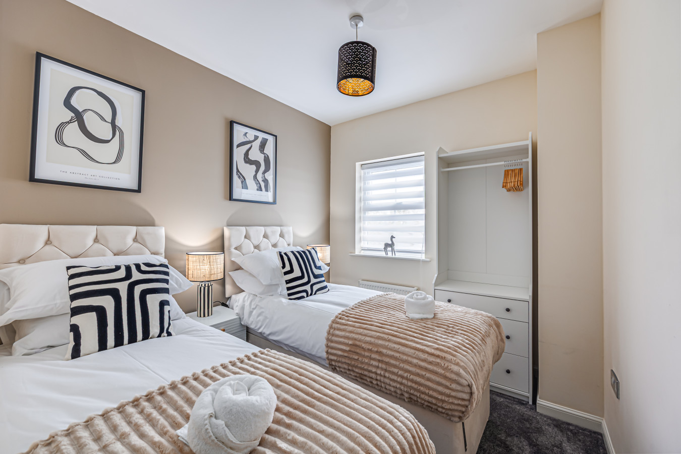 Stylish Flat • Excellent Location • Free Parking • Fast WiFi in 46 Arncott Way - Property image 7 - VivreStays