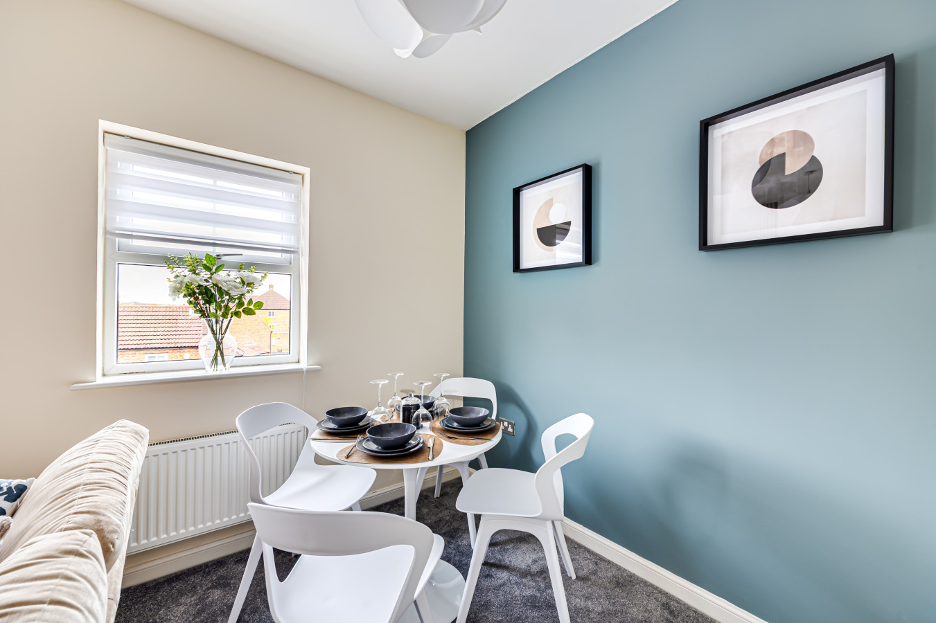 Stylish Flat • Excellent Location • Free Parking • Fast WiFi in 46 Arncott Way - Property image 11 - VivreStays