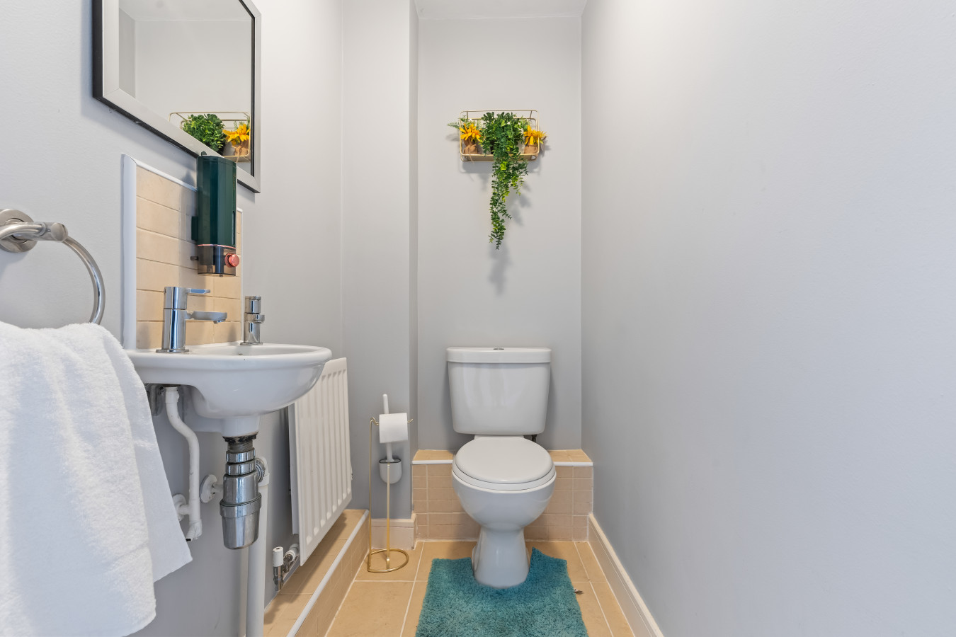 Charming House • Central Location • Free Parking • Fast Wifi • Smart TV in 1 Willans Place - Property image 23 - VivreStays