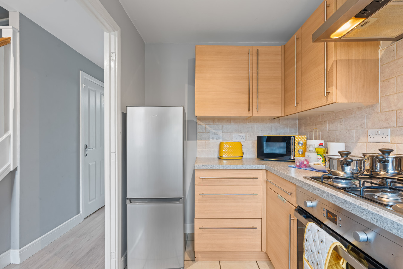 Charming House • Central Location • Free Parking • Fast Wifi • Smart TV in 1 Willans Place - Property image 17 - VivreStays