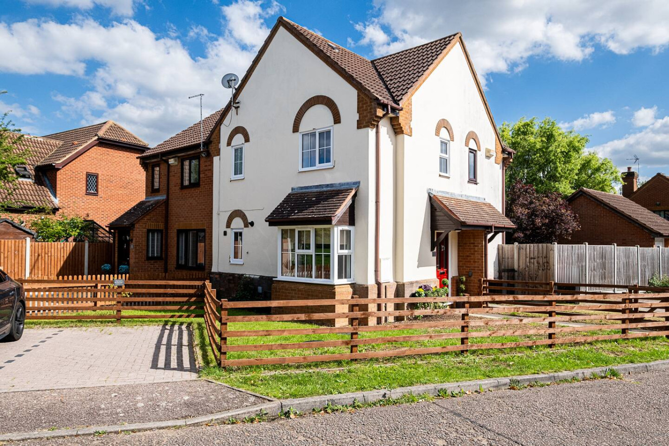 Boutique House • Excellent Location • Free Parking • Smart TV • Self-Check-In in 11 Wheatley Close - Property image 31 - VivreStays