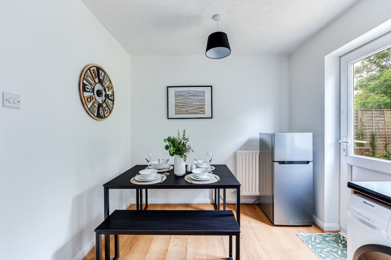 Shenley House • Excellent Location • Driveway Parking • Garden • Fast Wifi • Smart TVs • Self-Check-In in 67 Cressey Avenue - Property image 18 - VivreStays