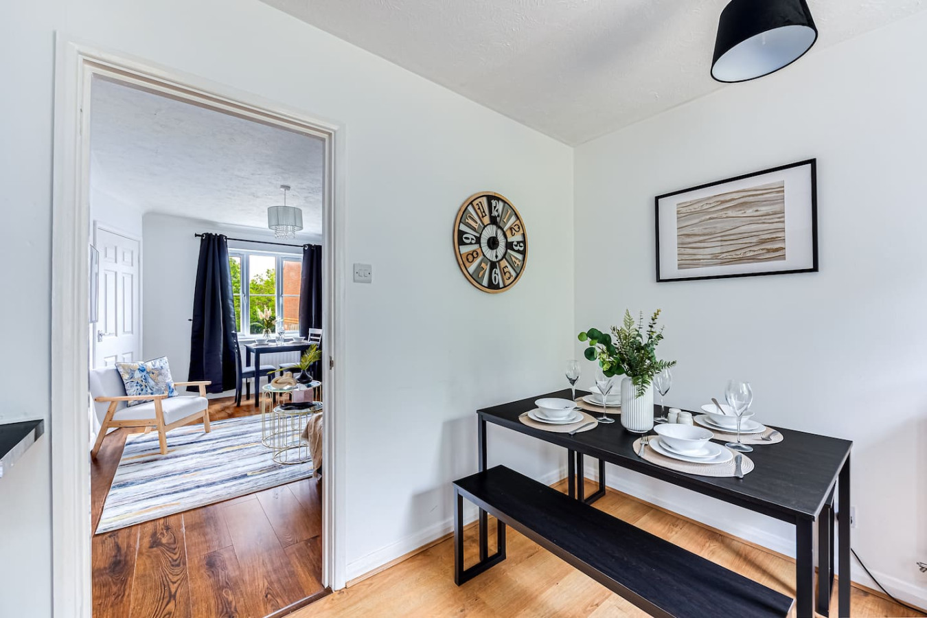 Shenley House • Excellent Location • Driveway Parking • Garden • Fast Wifi • Smart TVs • Self-Check-In in 67 Cressey Avenue - Property image 17 - VivreStays