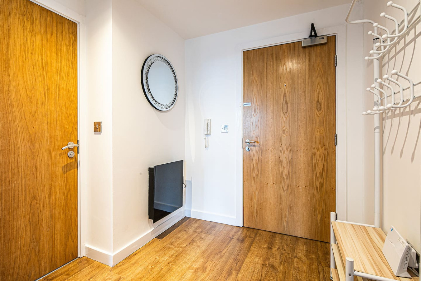 iQuarter Apartment • City Centre • Free Secure Parking • Fast WiFi • SmartTV in 10 Blonk Street Flat 87, iQuarter - Property image 21 - VivreStays