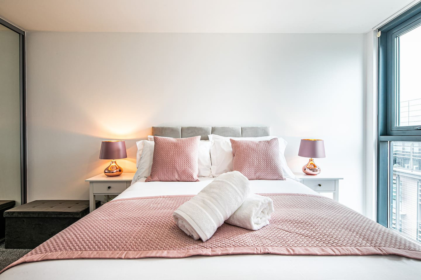 iQuarter Apartment • City Centre • Free Secure Parking • Fast WiFi • SmartTV in 10 Blonk Street Flat 87, iQuarter - Property image 10 - VivreStays