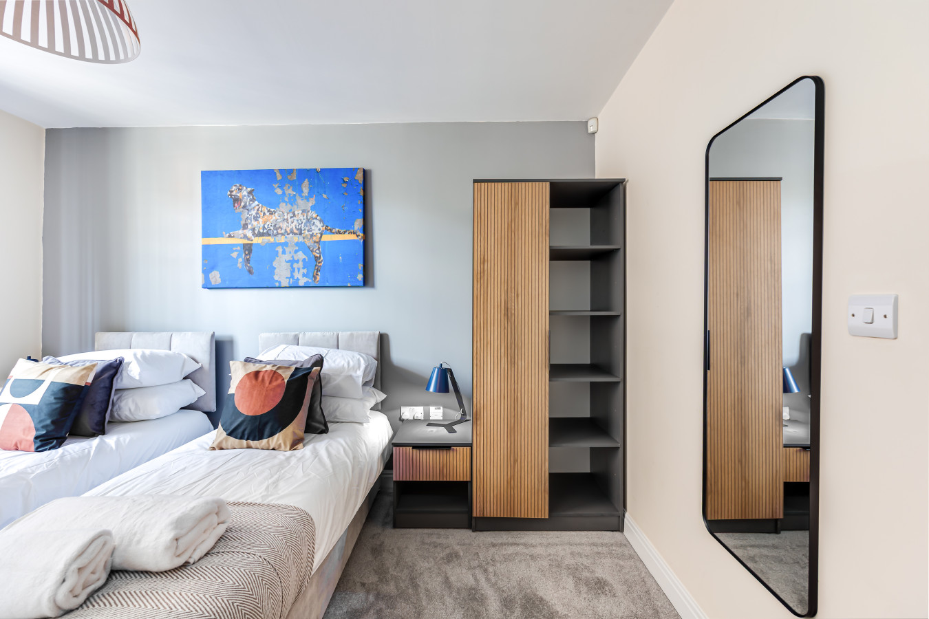 City Centre Flat • Free Parking • Sky TV • Fast Wifi • Self-Check-In in The Millhouse, Brook Street Flat 1 - Property image 7 - VivreStays