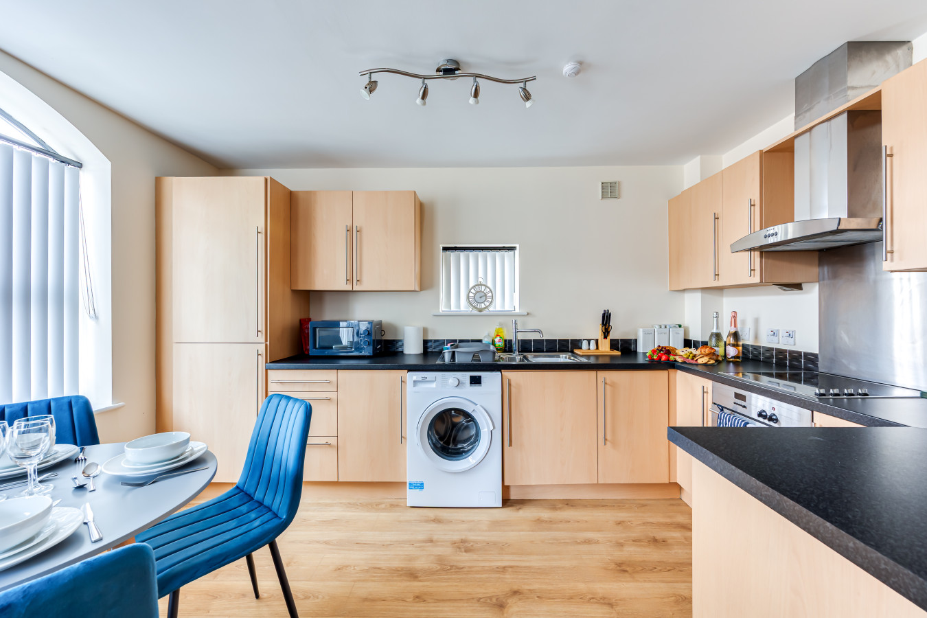 City Centre Flat • Free Parking • Sky TV • Fast Wifi • Self-Check-In in The Millhouse, Brook Street Flat 1 - Property image 18 - VivreStays