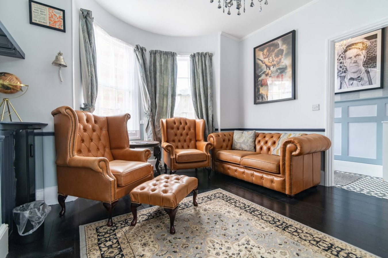 Charming 6 Bedroom Townhouse • Excellent Location • Self-Check-In • Balcony Room • Fast WiFi in 3B Guildford Lawn - Property image 34 - VivreStays