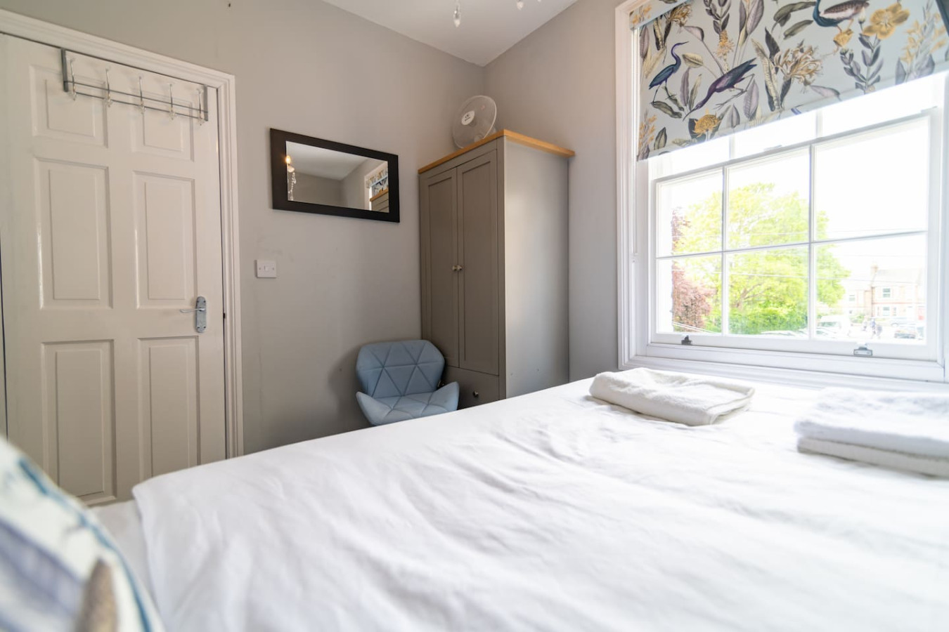 Charming 6 Bedroom Townhouse • Excellent Location • Self-Check-In • Balcony Room • Fast WiFi in 3B Guildford Lawn - Property image 22 - VivreStays
