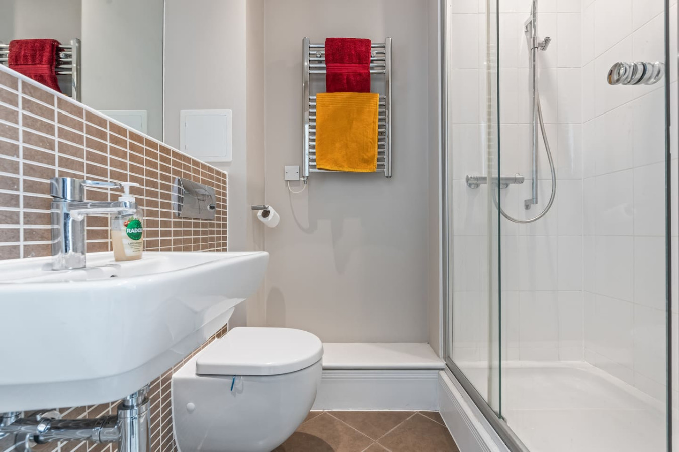 Stylish Flat • City Centre • Free Parking • Fast WiFi in Newhall Street Flat 293 - Property image 19 - VivreStays