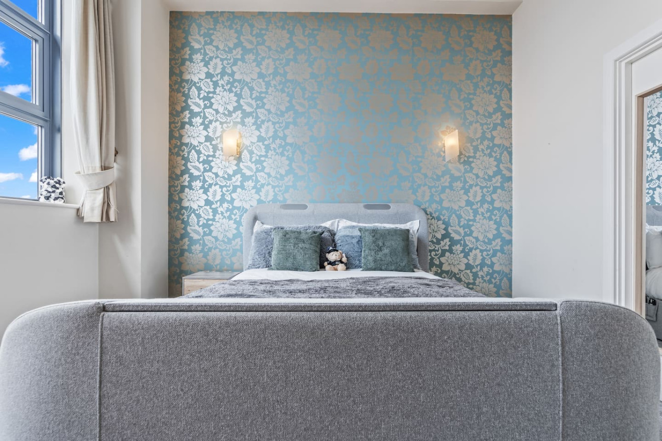 Stylish Flat • City Centre • Free Parking • Fast WiFi in Newhall Street Flat 293 - Property image 12 - VivreStays