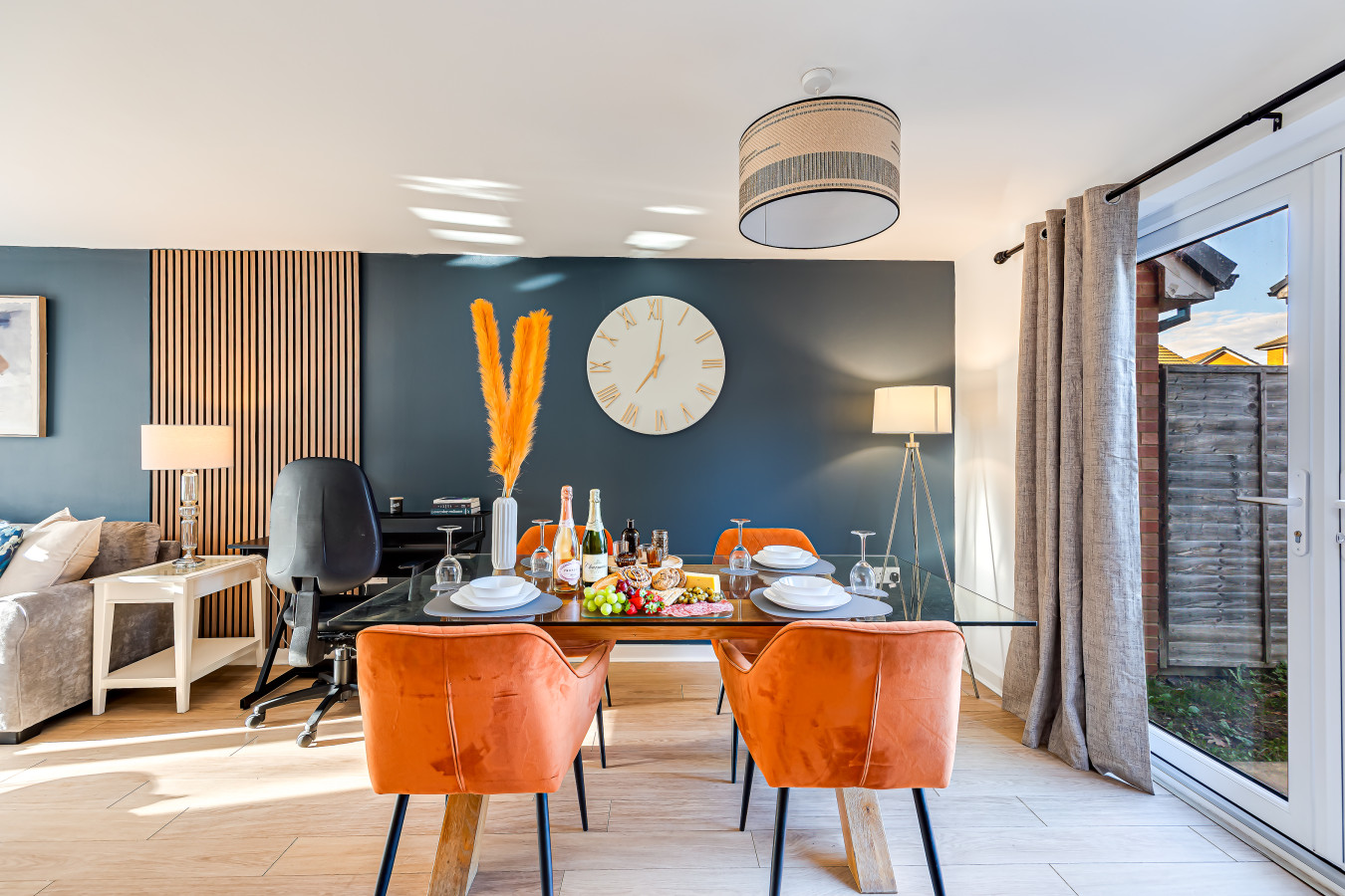Hunsbury House • Sleeps 5 • SkyTV • Free Parking • Self-Check-In in 37 Hunsbury Chase - Property image 18 - VivreStays