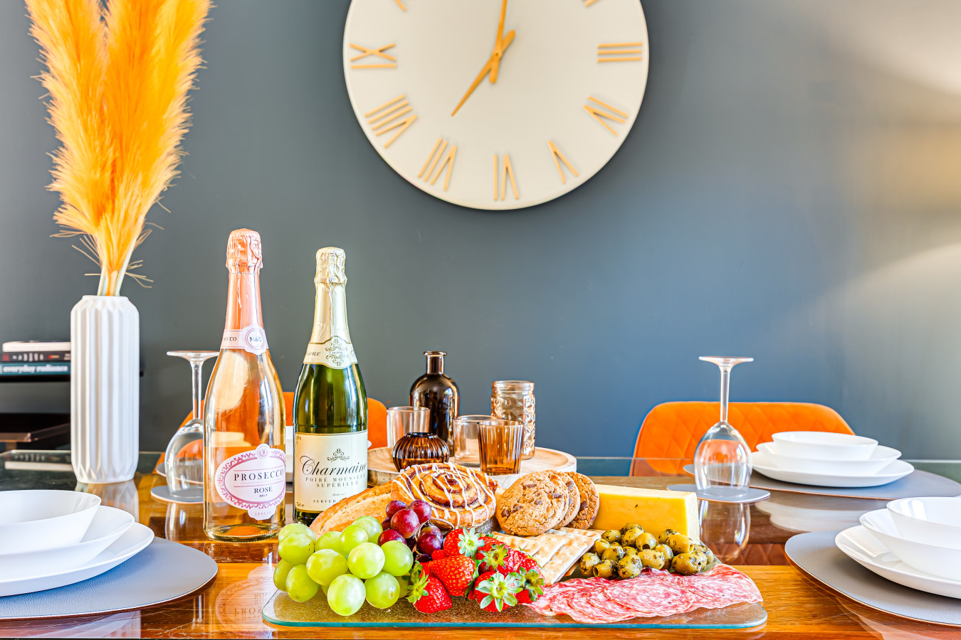 Hunsbury House • Sleeps 5 • SkyTV • Free Parking • Self-Check-In in 37 Hunsbury Chase - Property image 19 - VivreStays