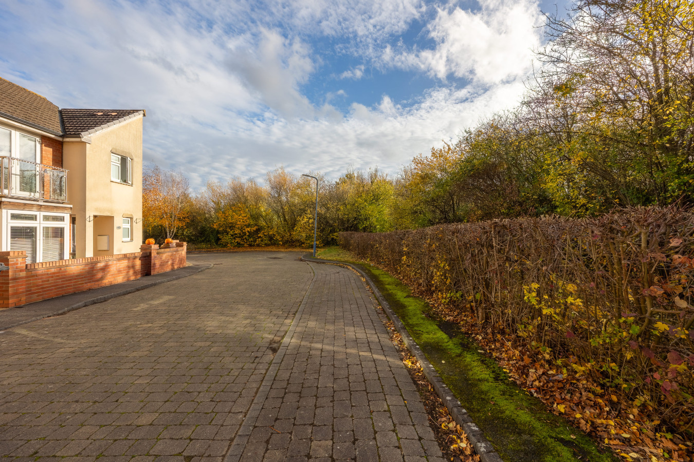 Hunsbury House • Sleeps 5 • SkyTV • Free Parking • Self-Check-In in 37 Hunsbury Chase - Property image 33 - VivreStays